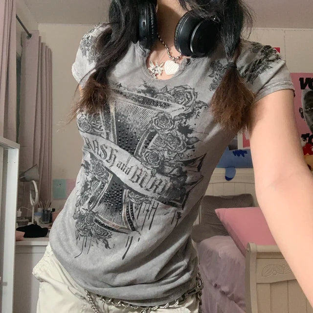 Cartoon Skull Totem Pattern Print Crop Tops Graphic Short Sleeve T-shirt Harajuku Grunge Y2K Aesthetic Mall Goth Vintage Tees